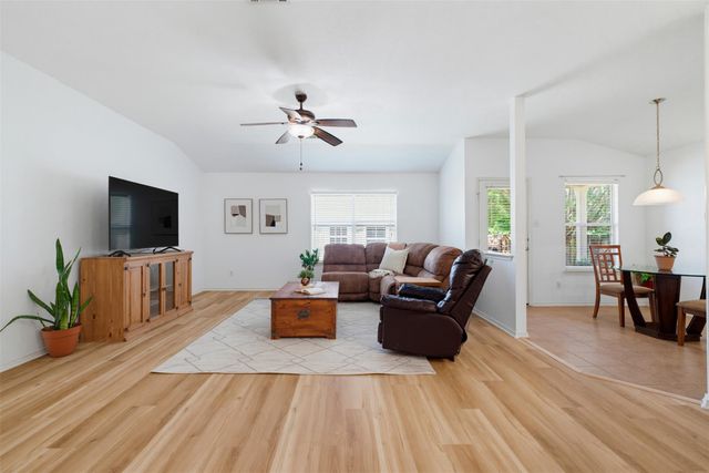 315 Floating Leaf DR, Hutto, TX 78634