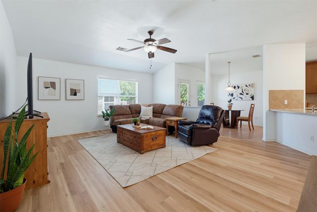 315 Floating Leaf DR, Hutto, TX 78634