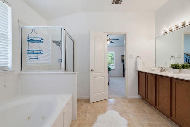 315 Floating Leaf DR, Hutto, TX 78634