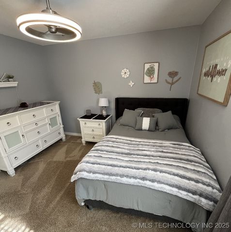 19416 E 38th Street S, Broken Arrow, OK 74014