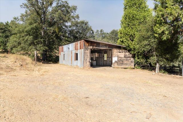 8260 Fairplay Rd, Somerset, CA 95684