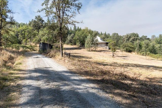 8260 Fairplay Rd, Somerset, CA 95684