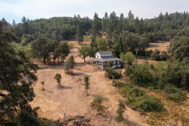 8260 Fairplay Rd, Somerset, CA 95684