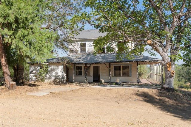 8260 Fairplay Rd, Somerset, CA 95684