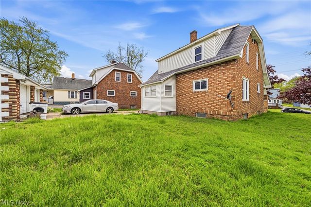 1728 Harbor Avenue, Ashtabula, OH 44004