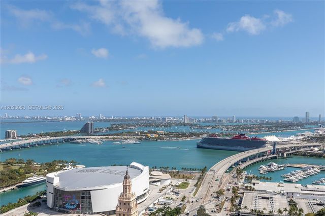121 NE 5th Street 2401, Miami, FL 33132