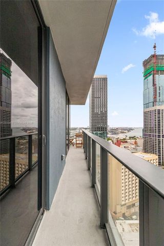 121 NE 5th Street 2401, Miami, FL 33132