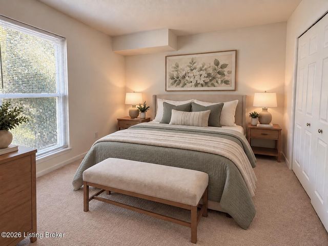 902 La Fontenay Ct, Louisville, KY 40223