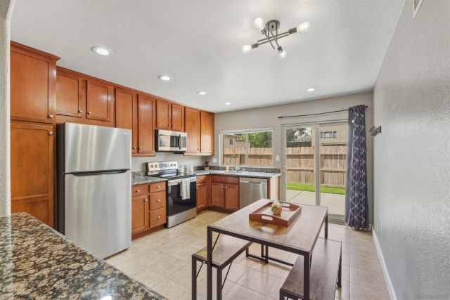 1415 N Broadway A, Escondido, CA 92026