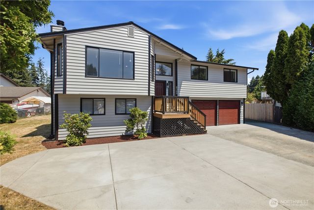 1811 162nd Street E, Tacoma, WA 98445