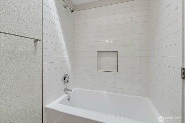1811 162nd Street E, Tacoma, WA 98445