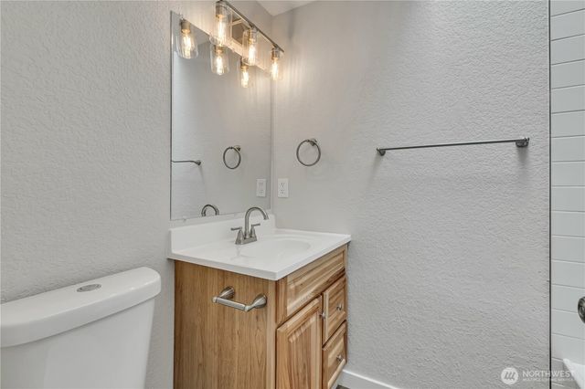 1811 162nd Street E, Tacoma, WA 98445