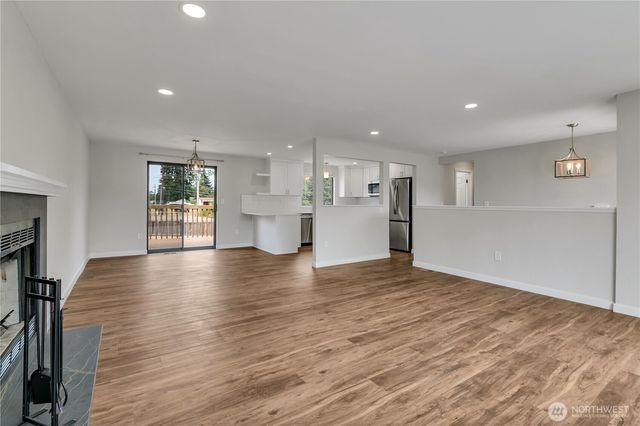 1811 162nd Street E, Tacoma, WA 98445