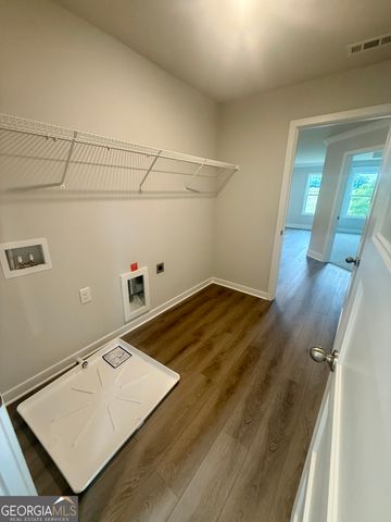 104 Chickadee Court, Auburn, GA 30011