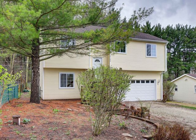 8105 Wonder View Drive, Wonder Lake, IL 60097