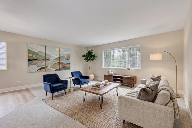 8105 Wonder View Drive, Wonder Lake, IL 60097