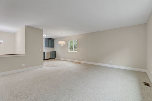 8105 Wonder View Drive, Wonder Lake, IL 60097