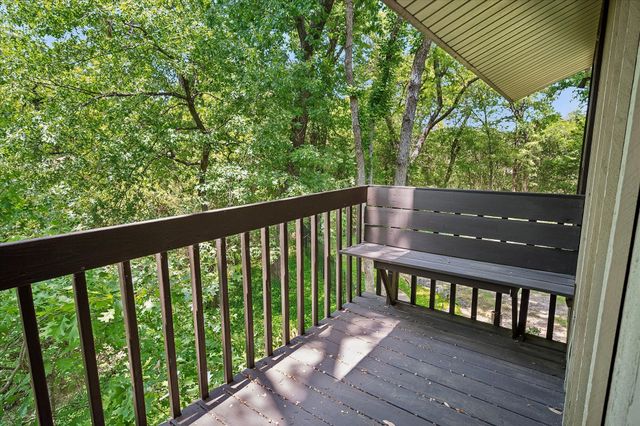 711 Monssen Parkway, Dallas, TX 75224