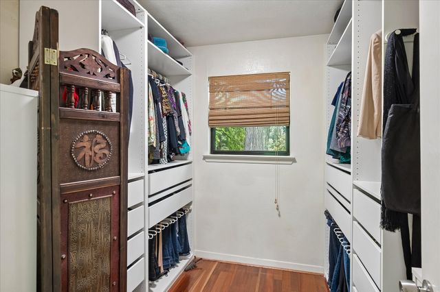 711 Monssen Parkway, Dallas, TX 75224