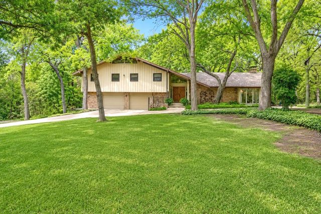 711 Monssen Parkway, Dallas, TX 75224