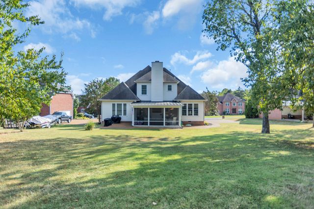 154 Wyncrest Way, Hendersonville, TN 37075