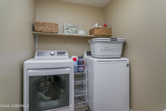 804 ROCK HILL COURT, Jefferson City, MO 65109