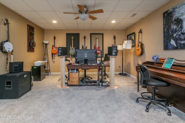 804 ROCK HILL COURT, Jefferson City, MO 65109