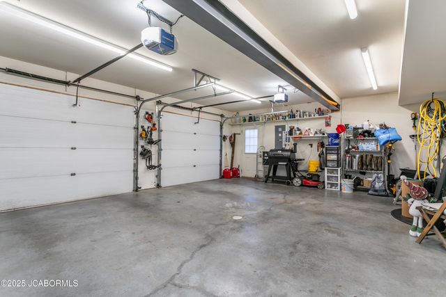 804 ROCK HILL COURT, Jefferson City, MO 65109