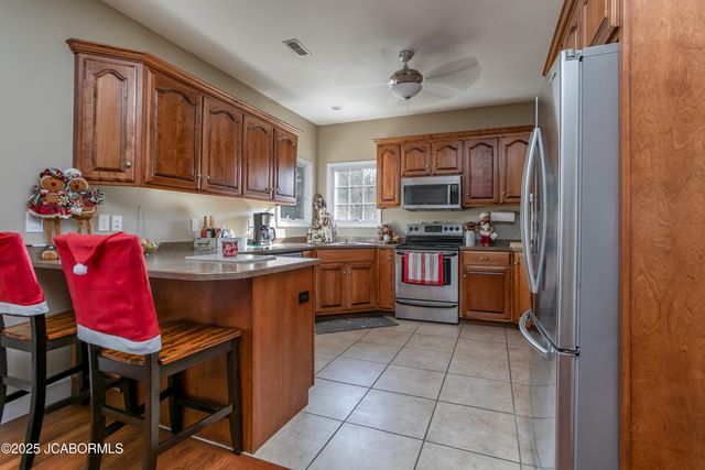 804 ROCK HILL COURT, Jefferson City, MO 65109