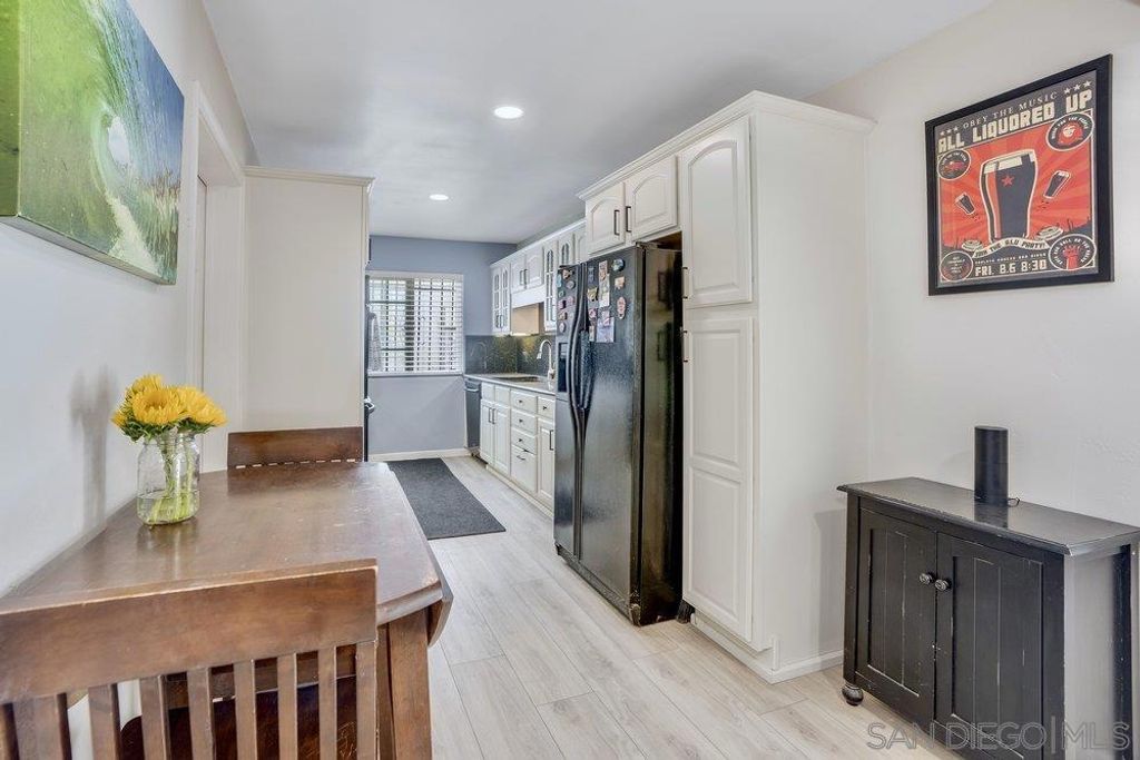711 Island Ct B, San Diego, CA 92109 — photo 4