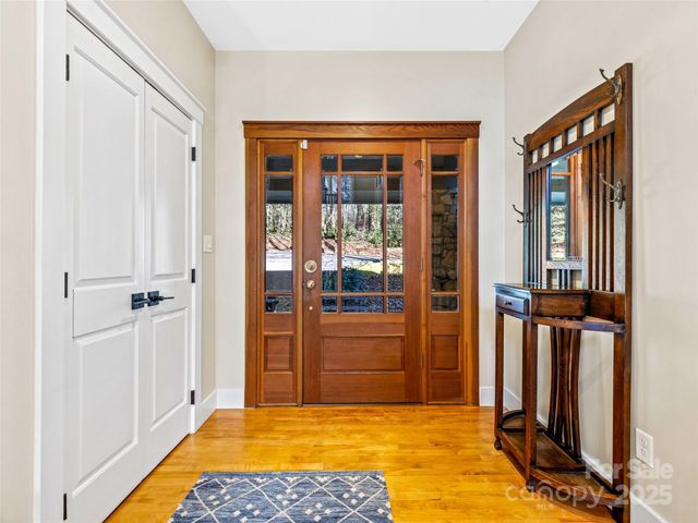 339 Beaverdam Road, Asheville, NC 28804