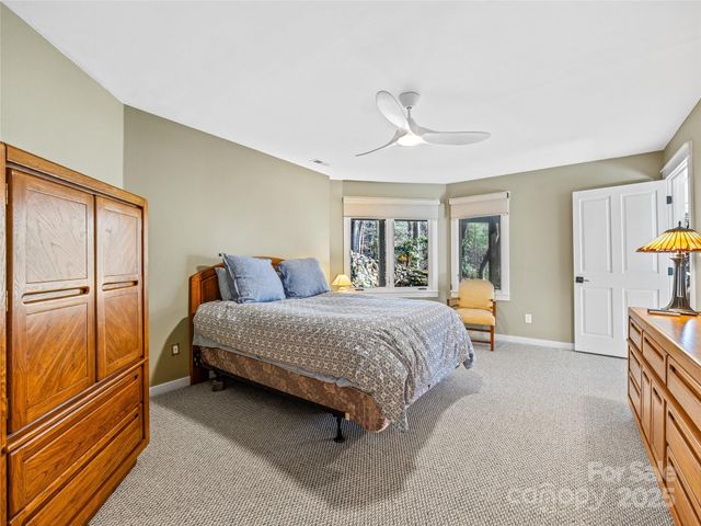 339 Beaverdam Road, Asheville, NC 28804