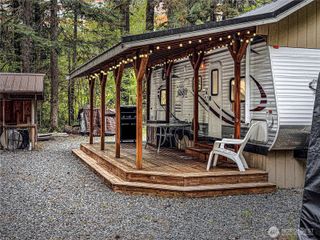 47 Wilderness Way, Deming, WA 98244