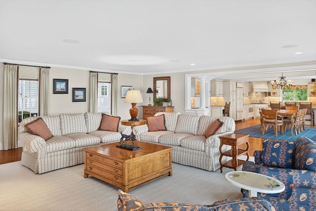 10 Brian Way, Harwich, MA 02645