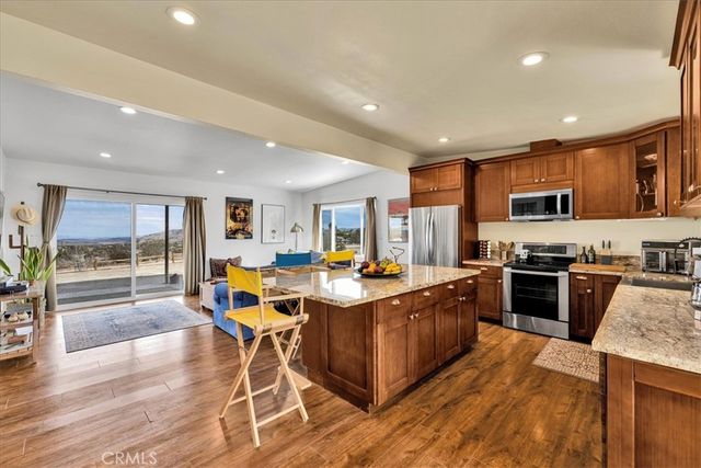 3636 Indio Avenue, Yucca Valley, CA 92284