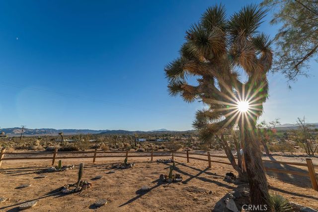 3636 Indio Avenue, Yucca Valley, CA 92284