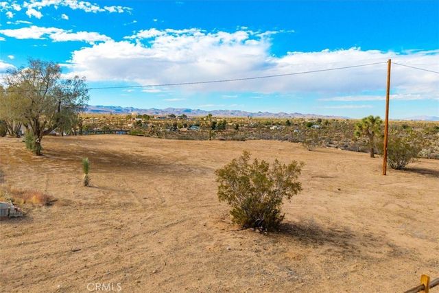 3636 Indio Avenue, Yucca Valley, CA 92284