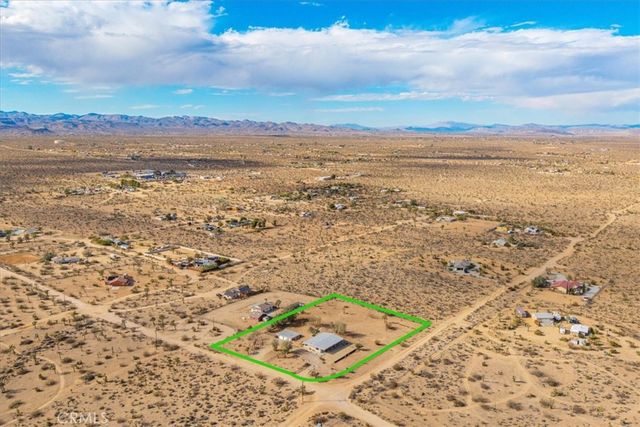 3636 Indio Avenue, Yucca Valley, CA 92284