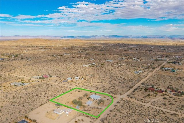 3636 Indio Avenue, Yucca Valley, CA 92284