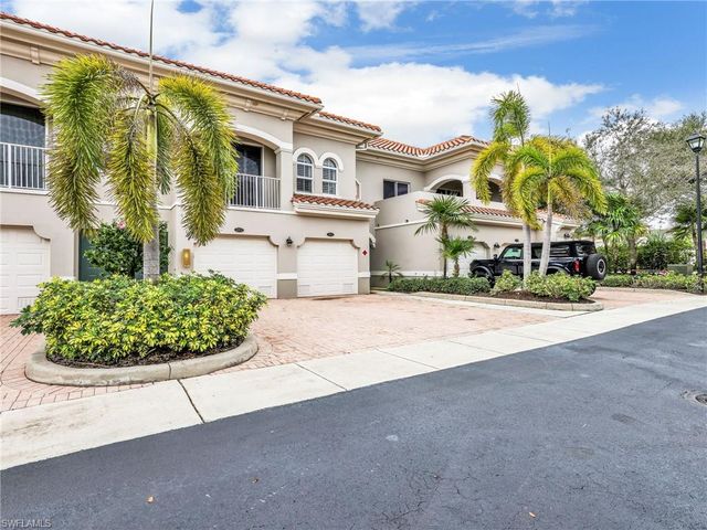 8561 Evernia CT 103, Estero, FL 34135