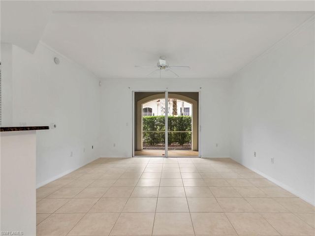 8561 Evernia CT 103, Estero, FL 34135