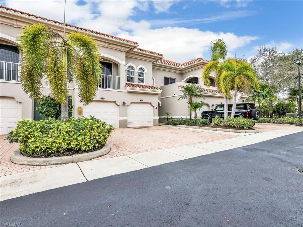 8561 Evernia CT 103, ESTERO, FL 34135 — photo 4