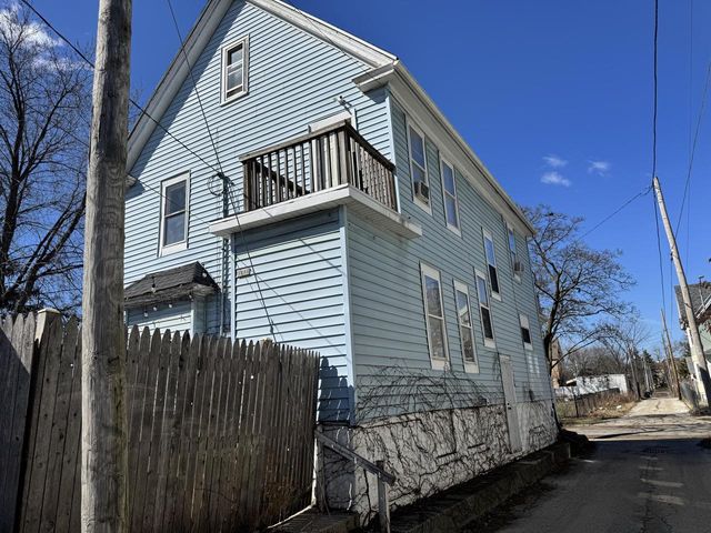 1114 N 25th STREET, Milwaukee, WI 53233