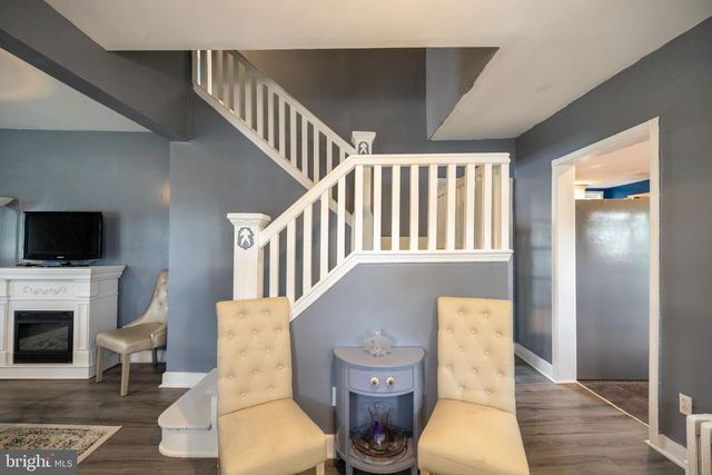 39 E 2ND AVE, Runnemede, NJ 08078