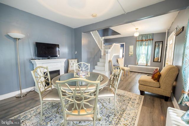 39 E 2ND AVE, Runnemede, NJ 08078