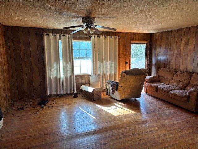 257 Marion County 5004, Bruno, AR 72682