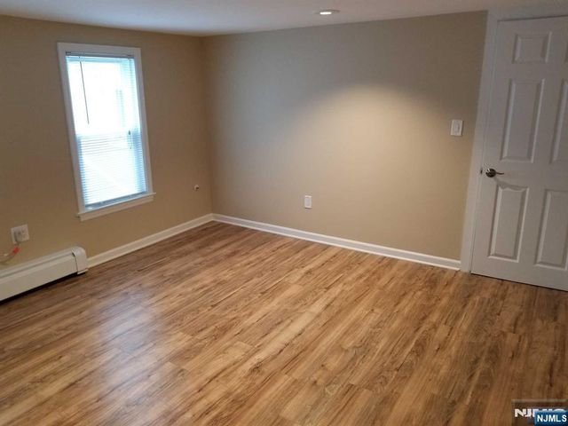 204 3rd Street, Harrison, NJ 07029