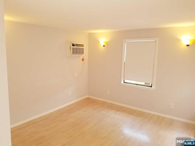 204 3rd Street, Harrison, NJ 07029