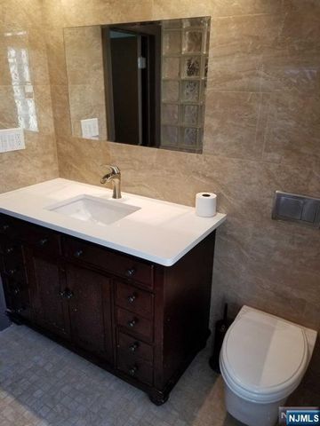 204 3rd Street, Harrison, NJ 07029