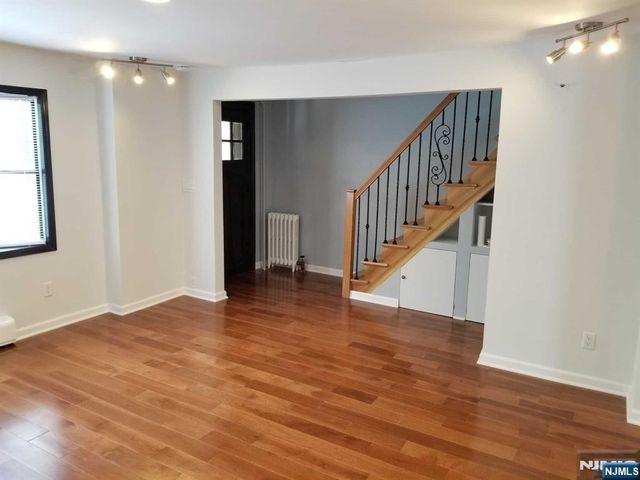 204 3rd Street, Harrison, NJ 07029